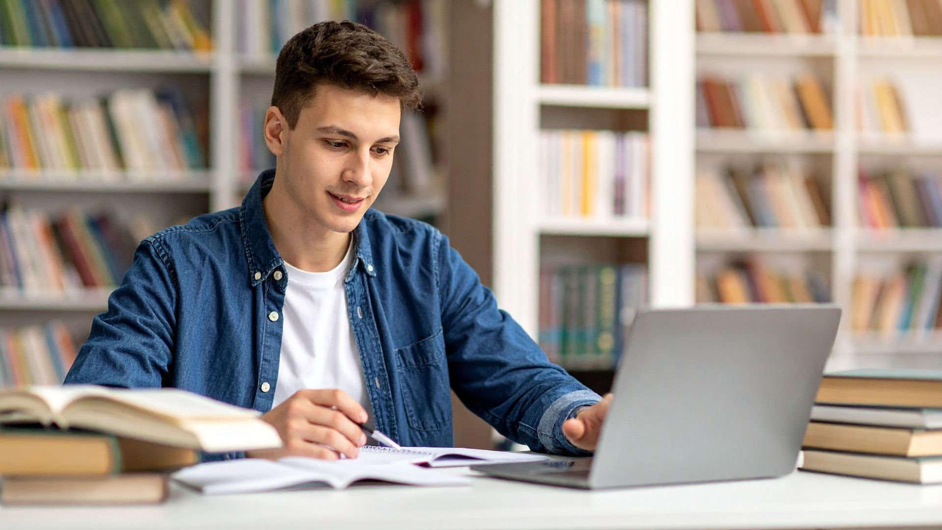 הכשרה מקצועית לחיילים משוחררים - איך לבחור את המסלול הנכון עבורך